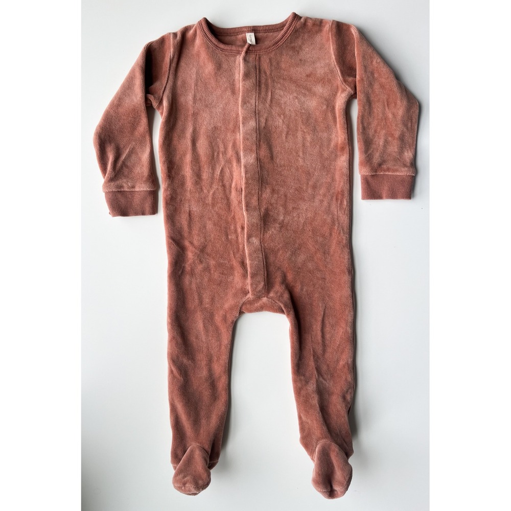 Quincy Mae Organic Cotton Velour Hidden Snap Footie 18-24 Mo Fig